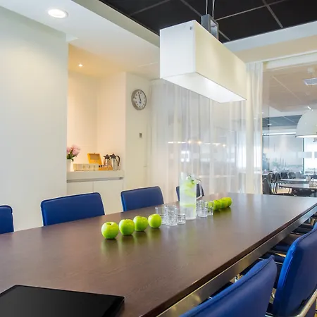 Express - Station By Ihg 3*