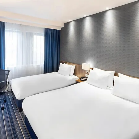 Express - Station By Ihg Hotel 3*